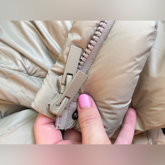 Oversized Zara puffer coat - Picture 5 of 7